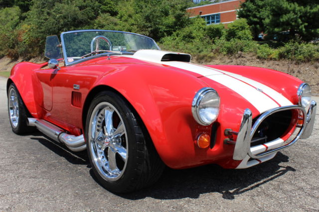 EVERETT-MORRISON BUILT 1965 AC SHELBY COBRA REPLICA 427/460 ENGINE 1992 Shelby 2dr Roadster