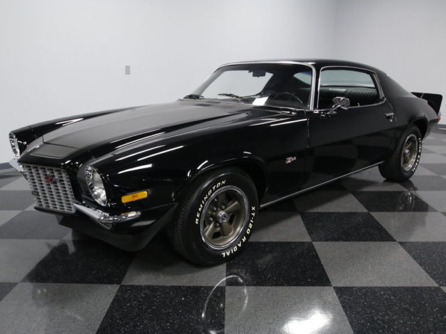 EXC LOOK, 350 V8, 4 SPD, SLICK BLACK W/ MATTE STRIPES, PWR STEER/FRNT DISC, COOL 1970 Chevrolet Camaro Z/28 Clone