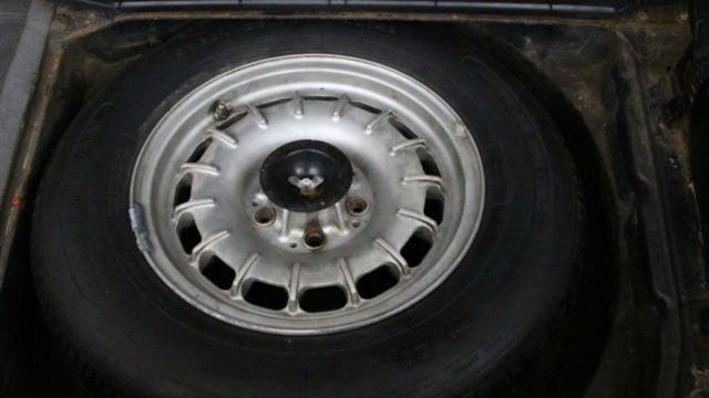 1976 Mercedes-Benz SL-Class Hardtop Convertible - photo 10