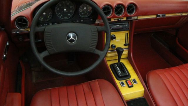 1976 Mercedes-Benz SL-Class Hardtop Convertible - photo 8