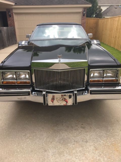 1981 Cadillac Seville - photo 2