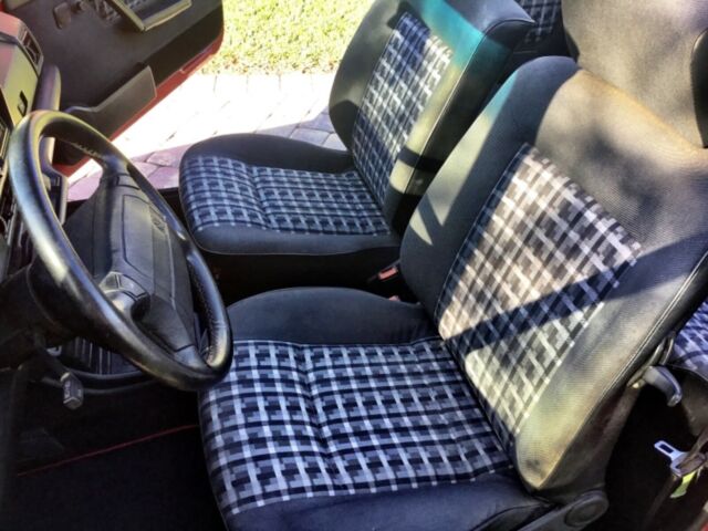 1991 Volkswagen Cabrio - photo 5