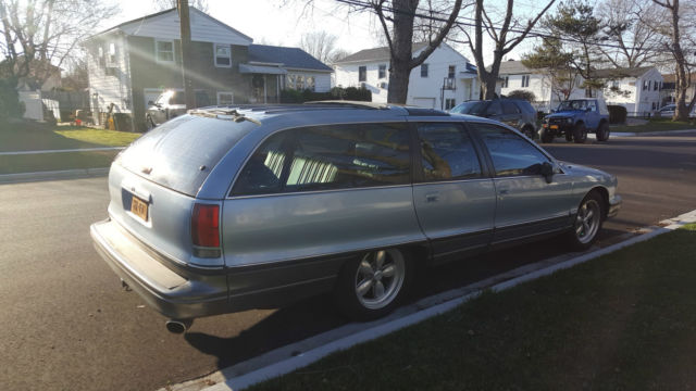 1992 Oldsmobile Custom Cruiser - photo 4