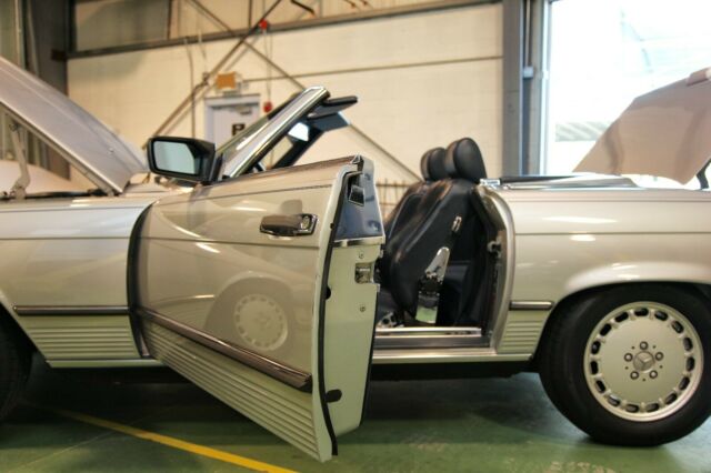 1989 Mercedes-Benz SL-Class - photo 3