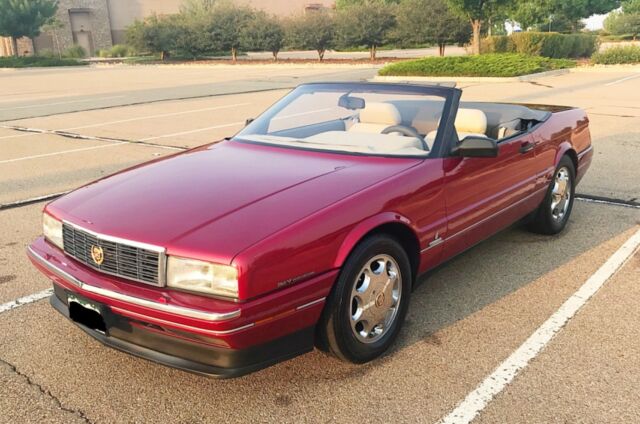 Excellent Condition 1993 Cadillac Allante Convertible Coupe 2D 1993 Cadillac Allante