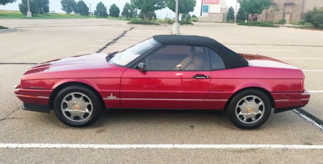 1993 Cadillac Allante - photo 2