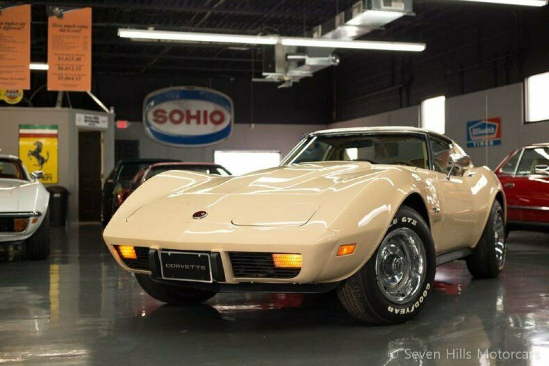 EXCELLENT CONDITION, Auto A/C PS PB, Beautiful Color Combo, PRICED TO SELL!! 1976 Chevrolet Corvette Stingray, #'s Match, T-Tops