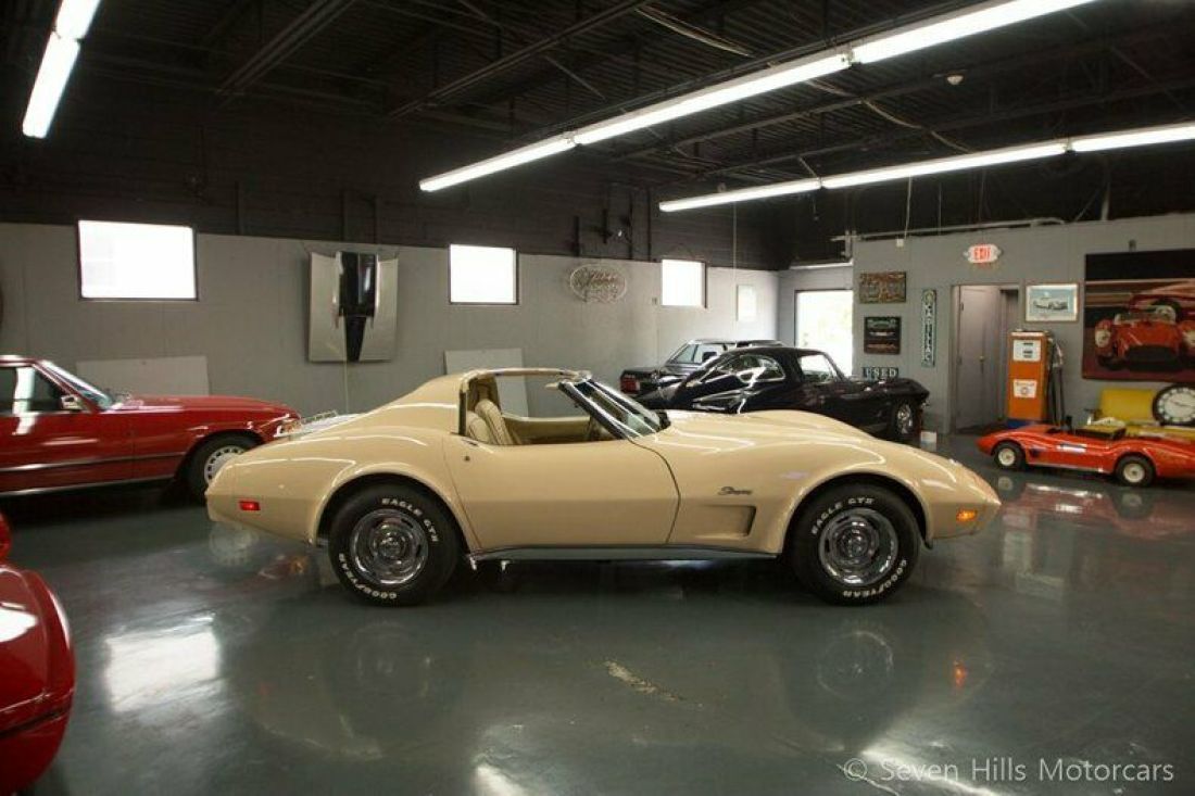1976 Chevrolet Corvette Stingray, #'s Match, T-Tops - photo 5