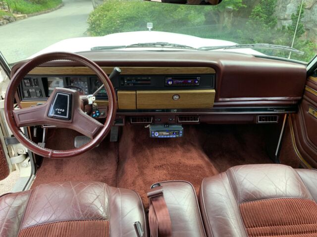 1989 Jeep Wagoneer - photo 6