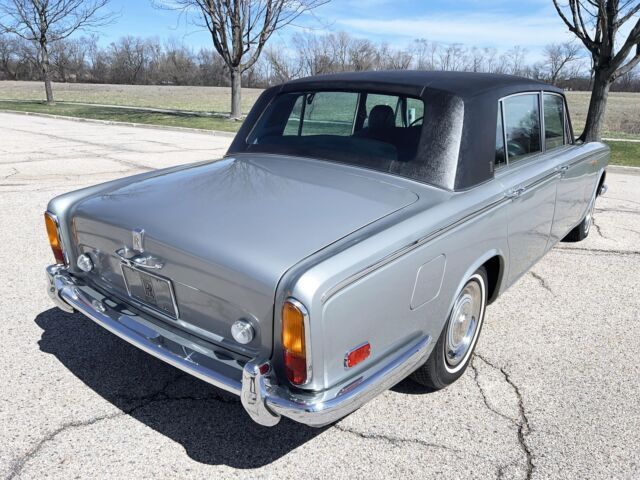 1971 Rolls-Royce Long Wheel Base ("LWB") ("LWB") - photo 11