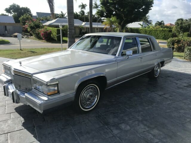 1990 Cadillac Brougham - photo 6