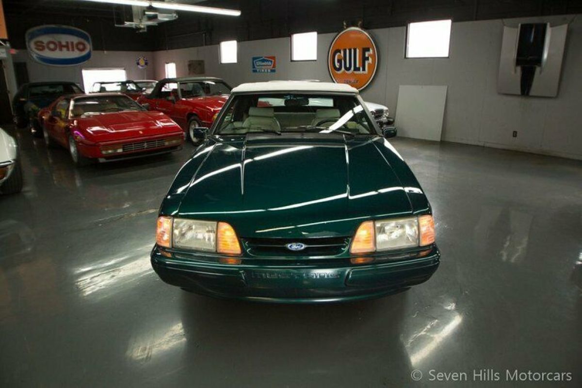 1990 Ford Mustang 7-Up Edition, Convertible - photo 4