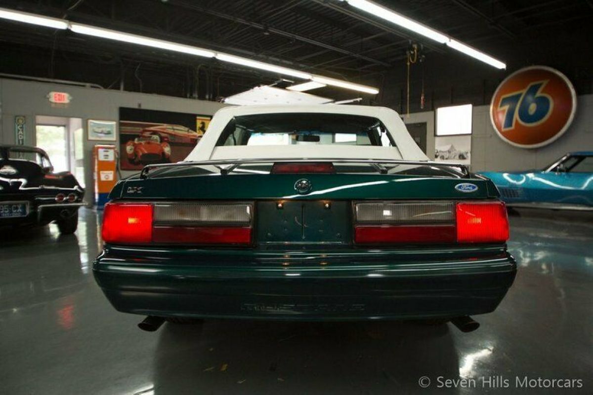 1990 Ford Mustang 7-Up Edition, Convertible - photo 9