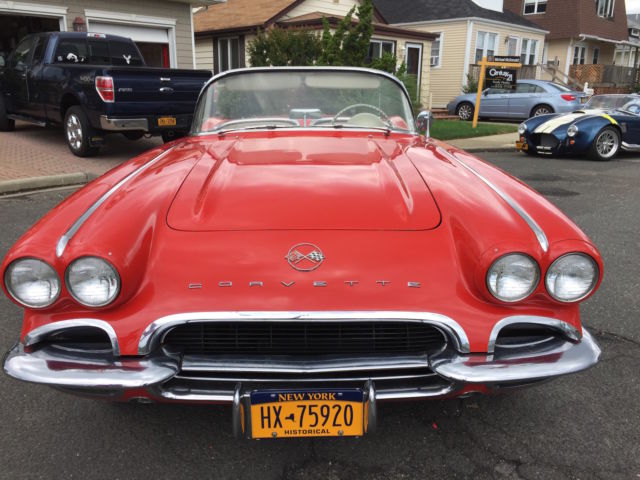 Excellent Condition, Roman Red Exterior, Convertible, 327/340HP Engine 1962 Chevrolet Corvette
