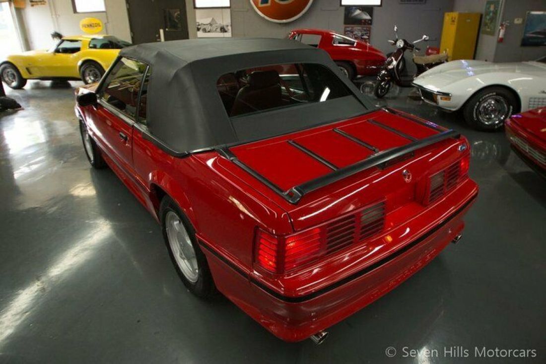 1992 Ford Mustang GT Convertible - photo 10