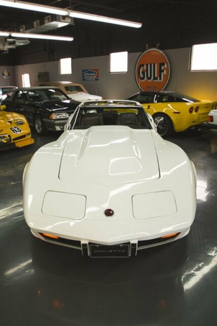 1976 Chevrolet Corvette Only 50,625 Miles - photo 2