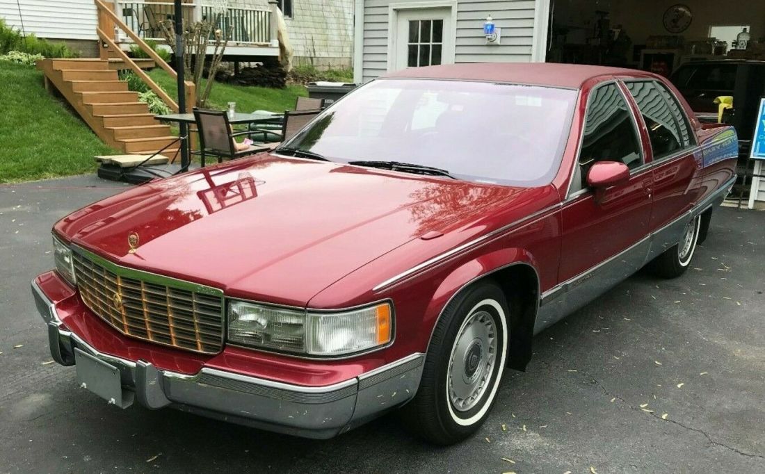 excellent condition, wonderful colors, drives beautifully, low miles 1994 Cadillac Fleetwood Gold package