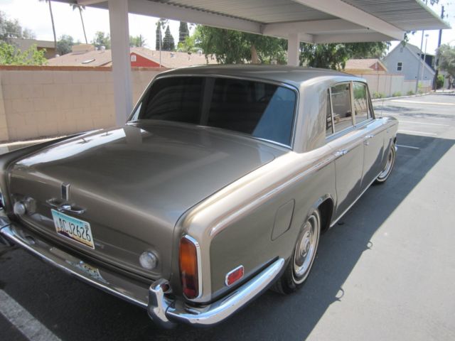 1970 Rolls-Royce Silver Shadow - photo 2