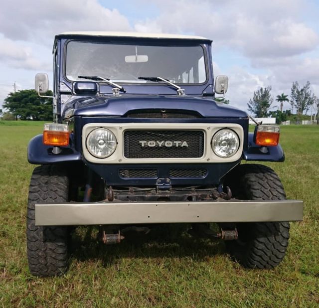 1982 Toyota Land Cruiser FJ40 - photo 11