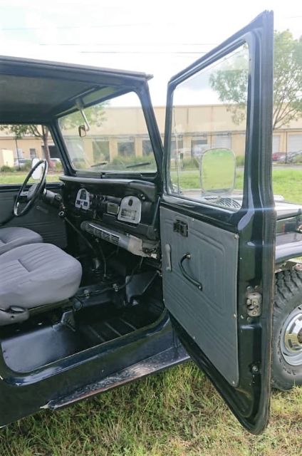 1982 Toyota Land Cruiser FJ40 - photo 5