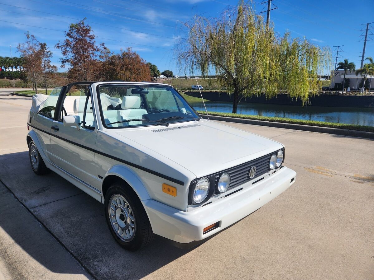 1989 Volkswagen Cabriolet - photo 12