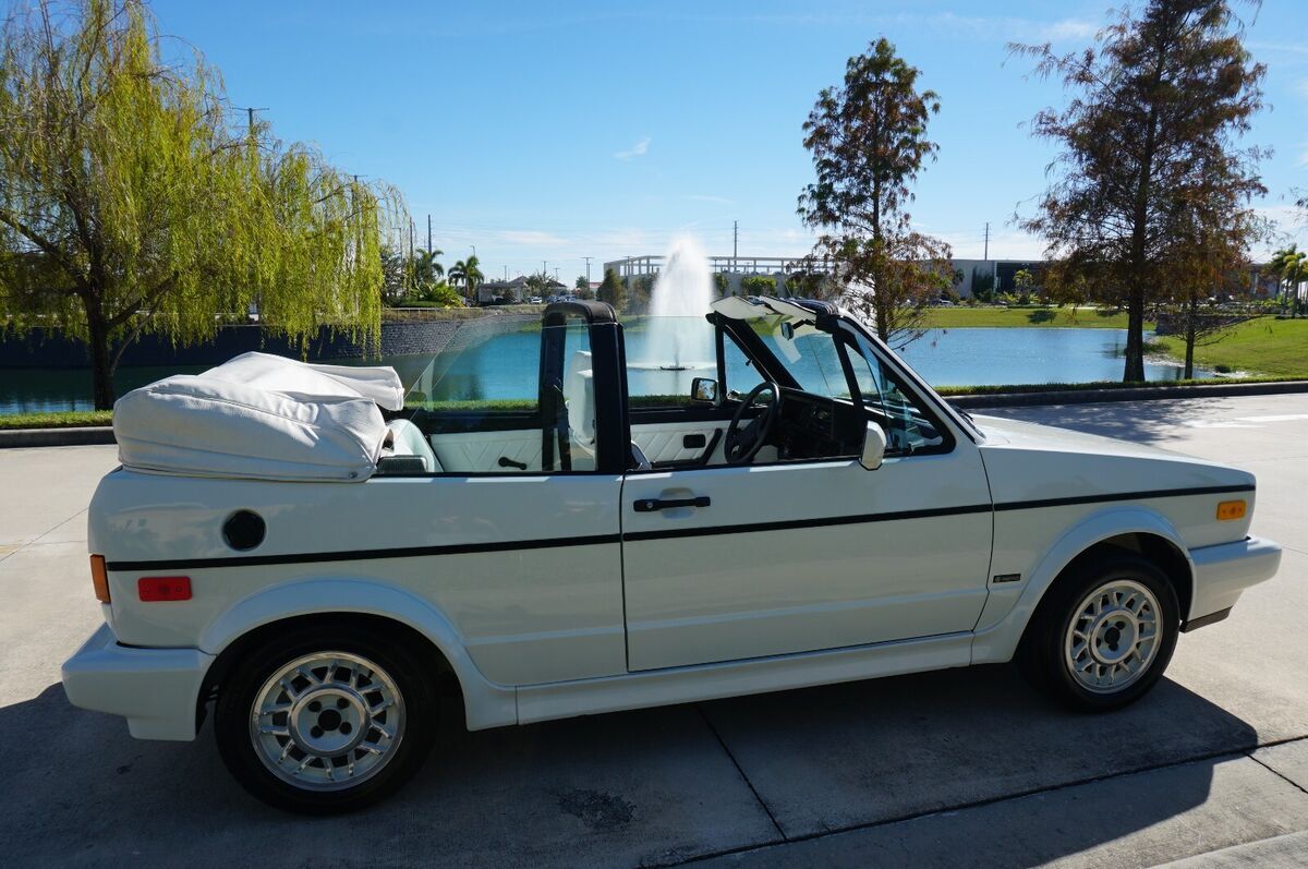 1989 Volkswagen Cabriolet - photo 9