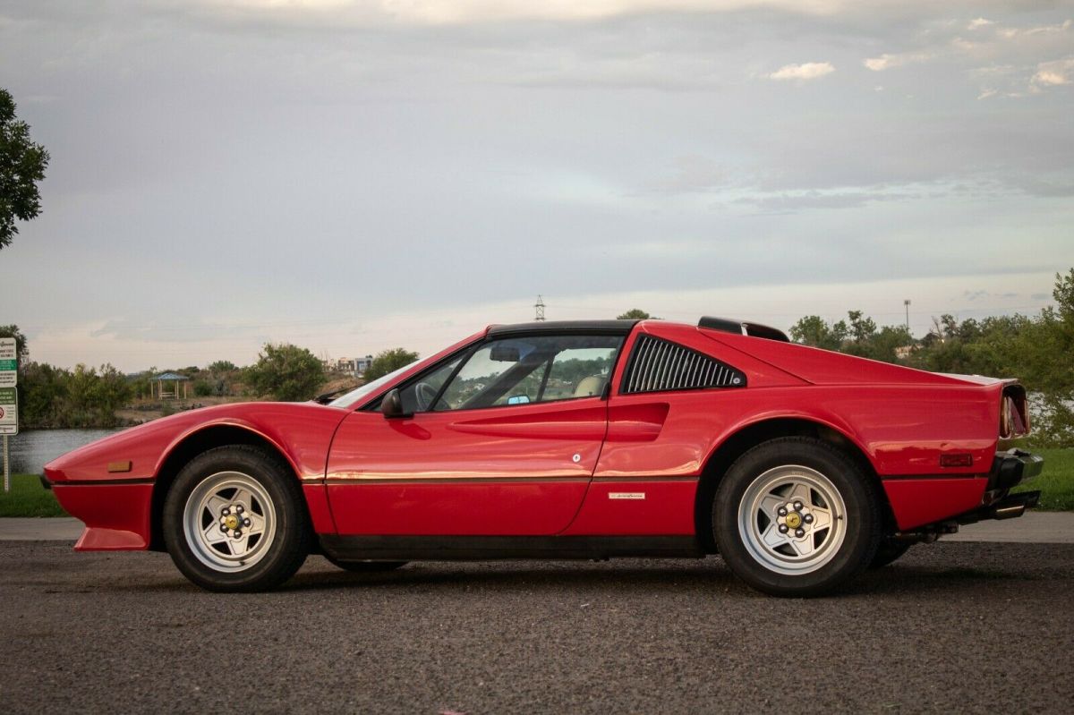 1983 Ferrari 308 - photo 3