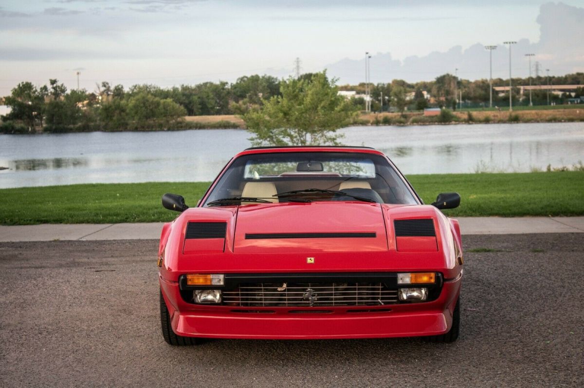 1983 Ferrari 308 - photo 4