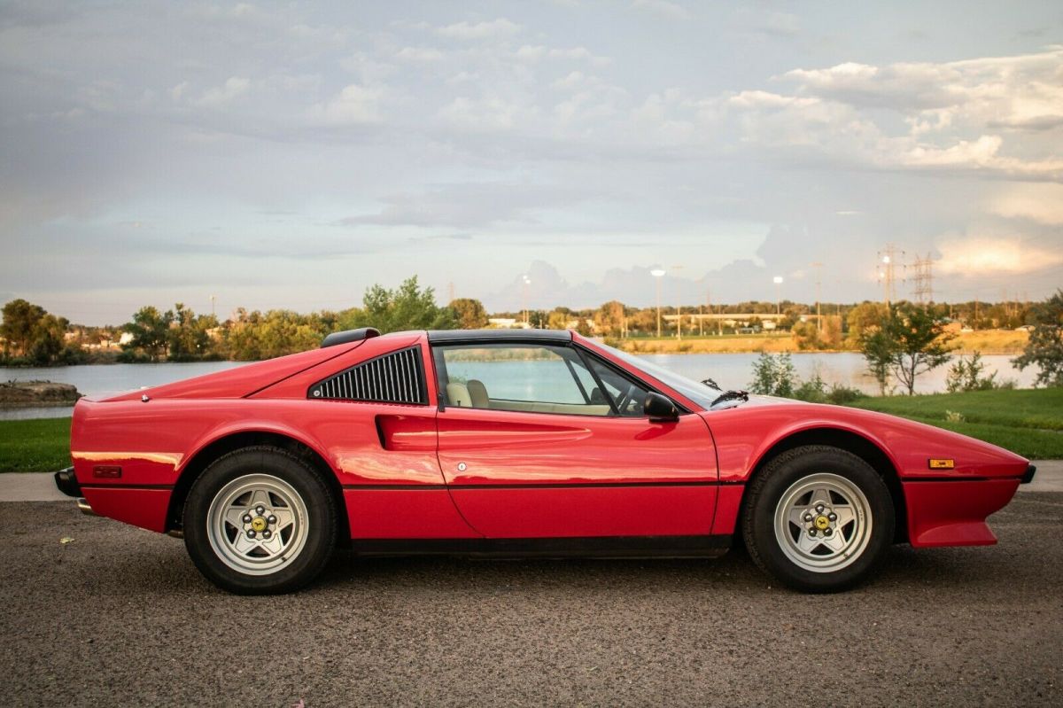 1983 Ferrari 308 - photo 8