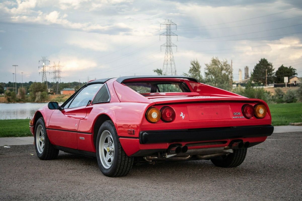 1983 Ferrari 308 - photo 9