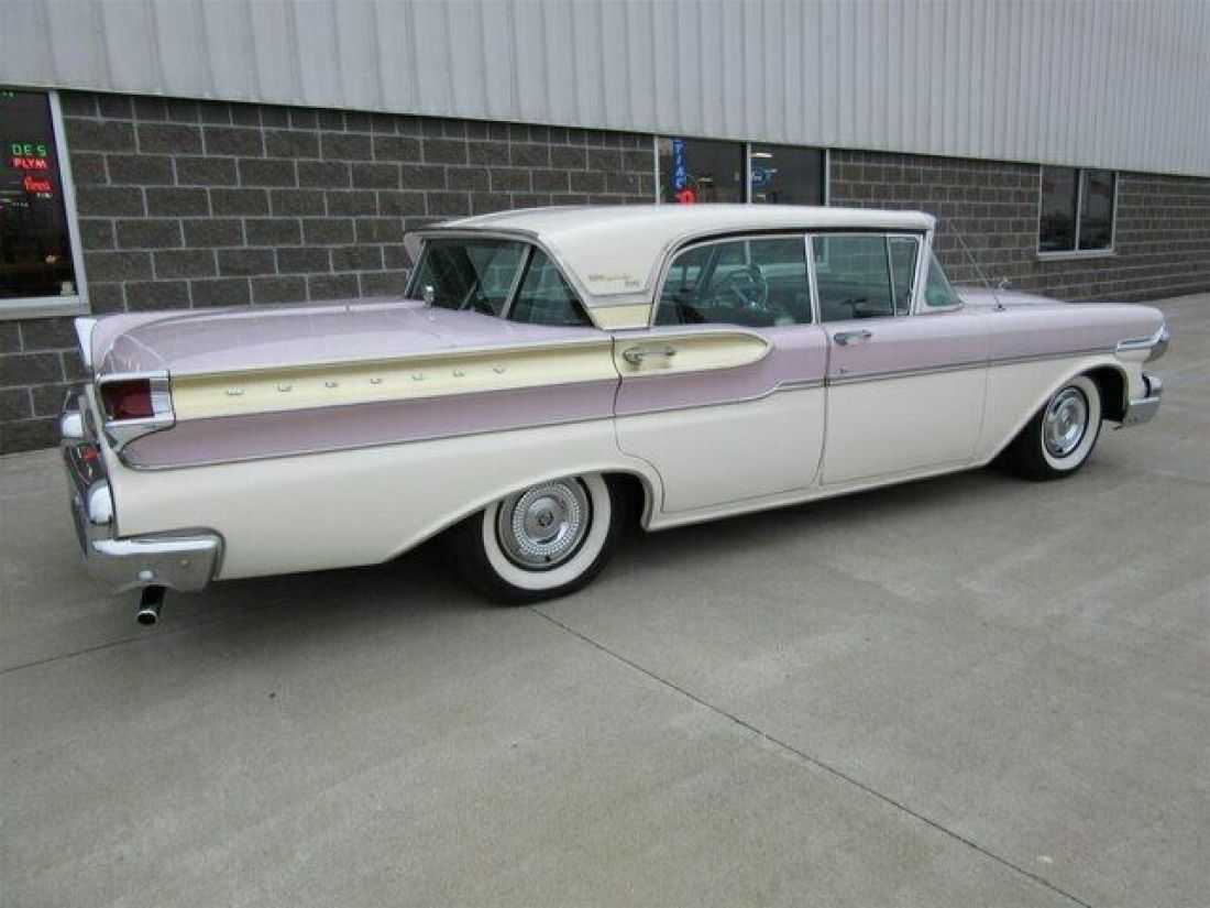 1957 Mercury Turnpike Cruiser 4 Door Sedan - photo 4