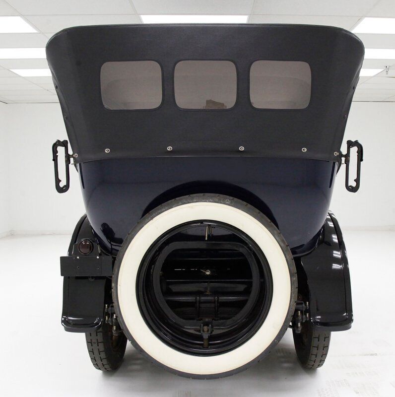 1917 Packard Twin Six 2-25 Series Touring - photo 8