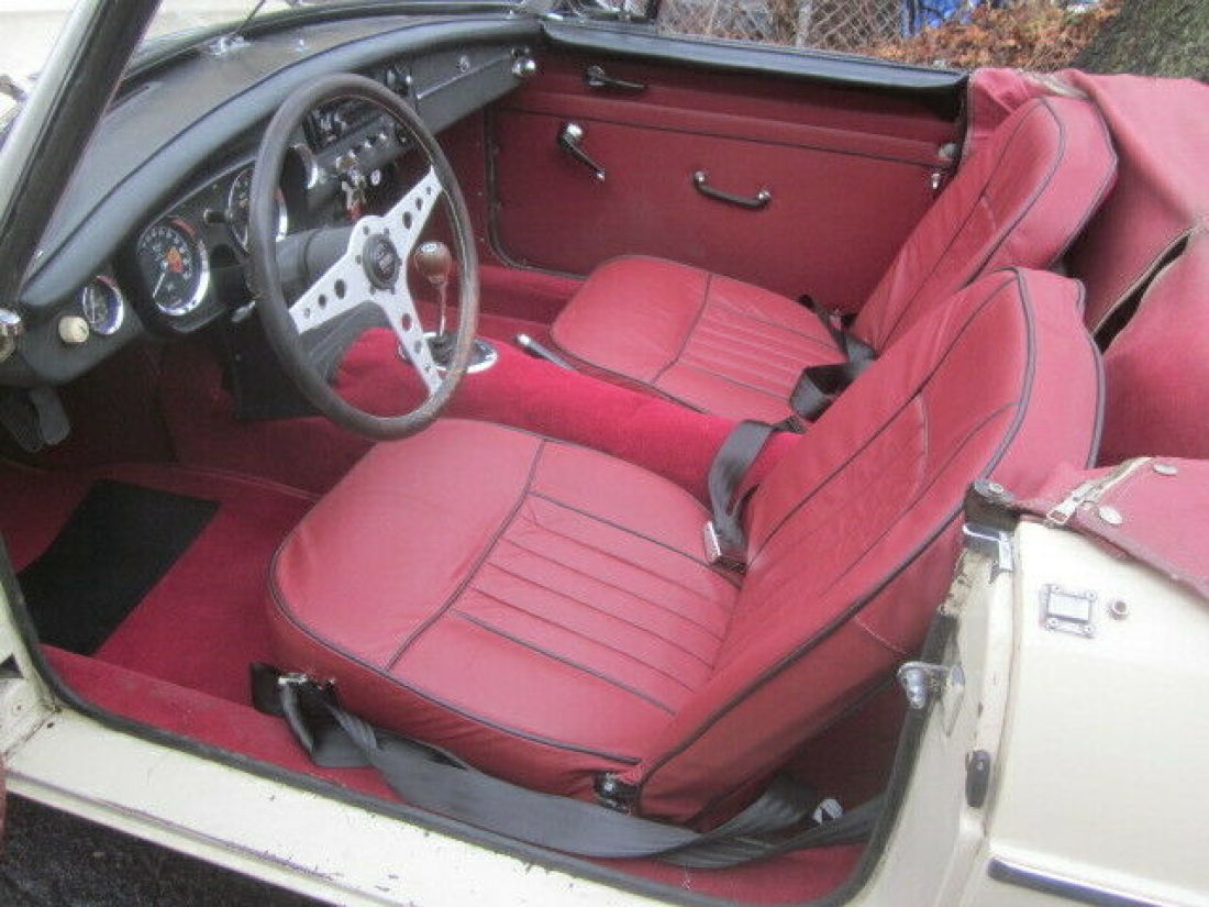 1965 MG MGB - photo 6
