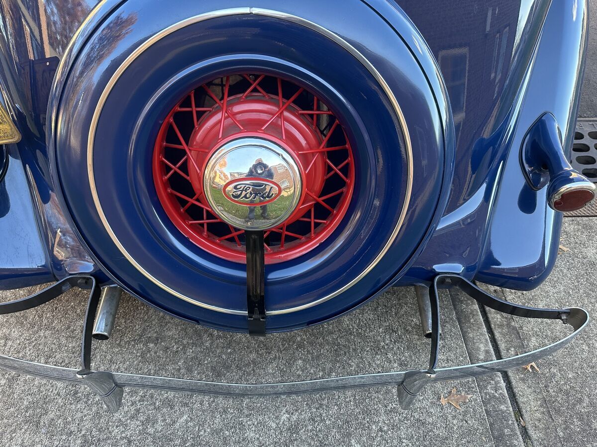 1935 Ford Phaeton - photo 4