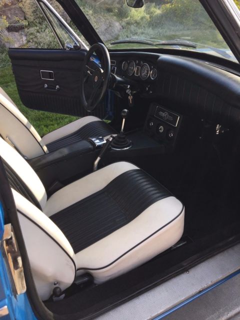 1970 MG MGB BGT - photo 7