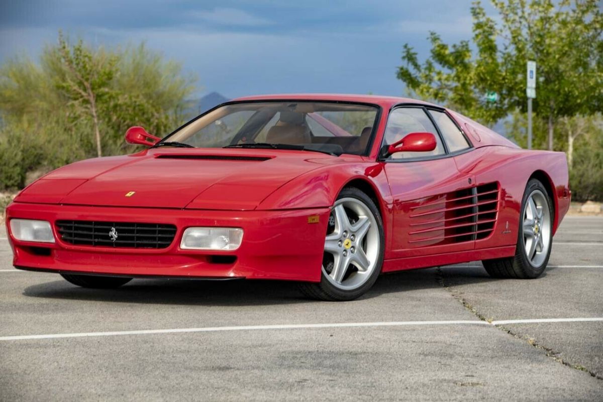 1992 Ferrari Testarossa 6700 MILES JUST COMPLETED ENGINE OUT SERVICE - photo 2