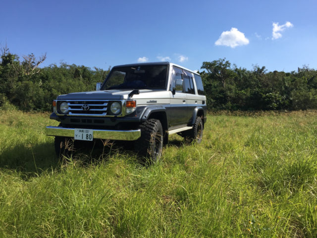 1992 Toyota Land Cruiser HZJ77VX - photo 2