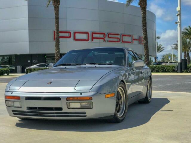 1986 Porsche 944 Turbo - photo 13