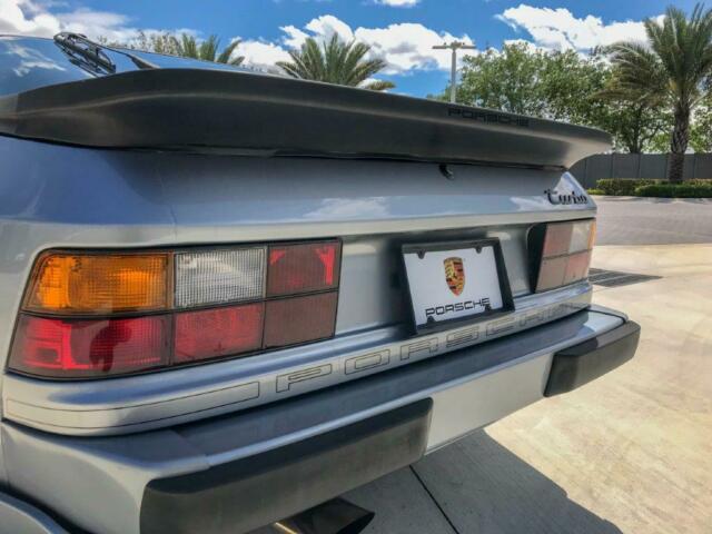 1986 Porsche 944 Turbo - photo 2