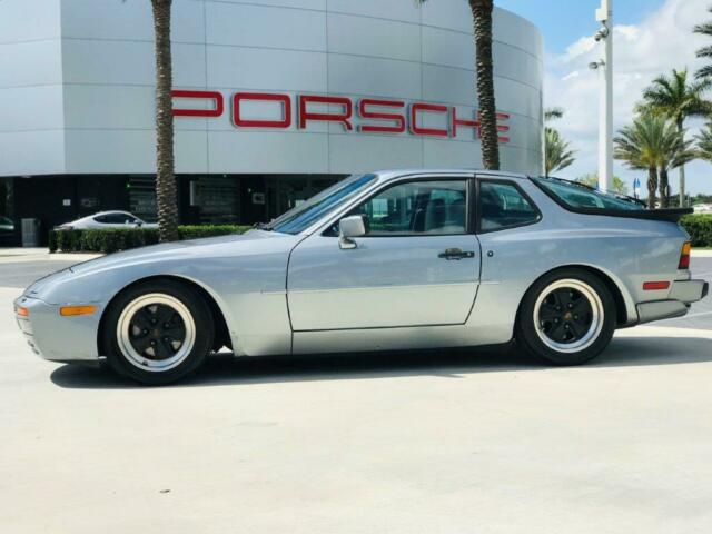 1986 Porsche 944 Turbo - photo 4