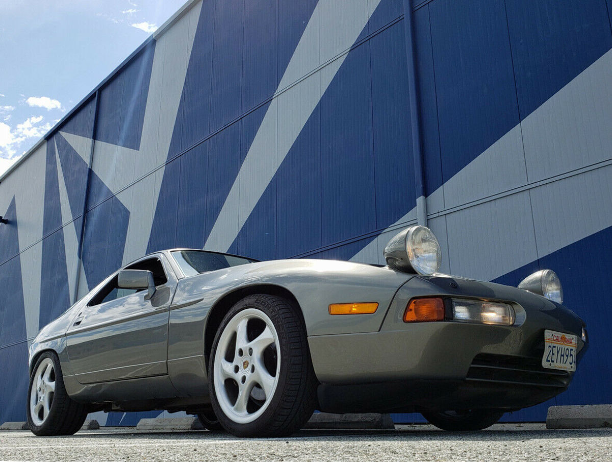 1987 Porsche 928 928 - photo 2