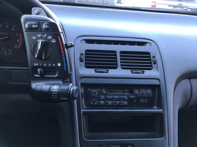 1993 Nissan 300ZX 2 dr. convertible - photo 10