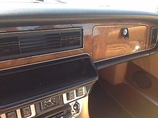 1975 Jaguar XJ6 - photo 12