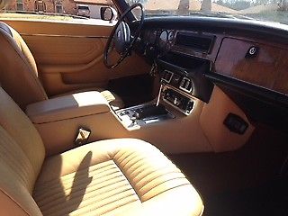 1975 Jaguar XJ6 - photo 7