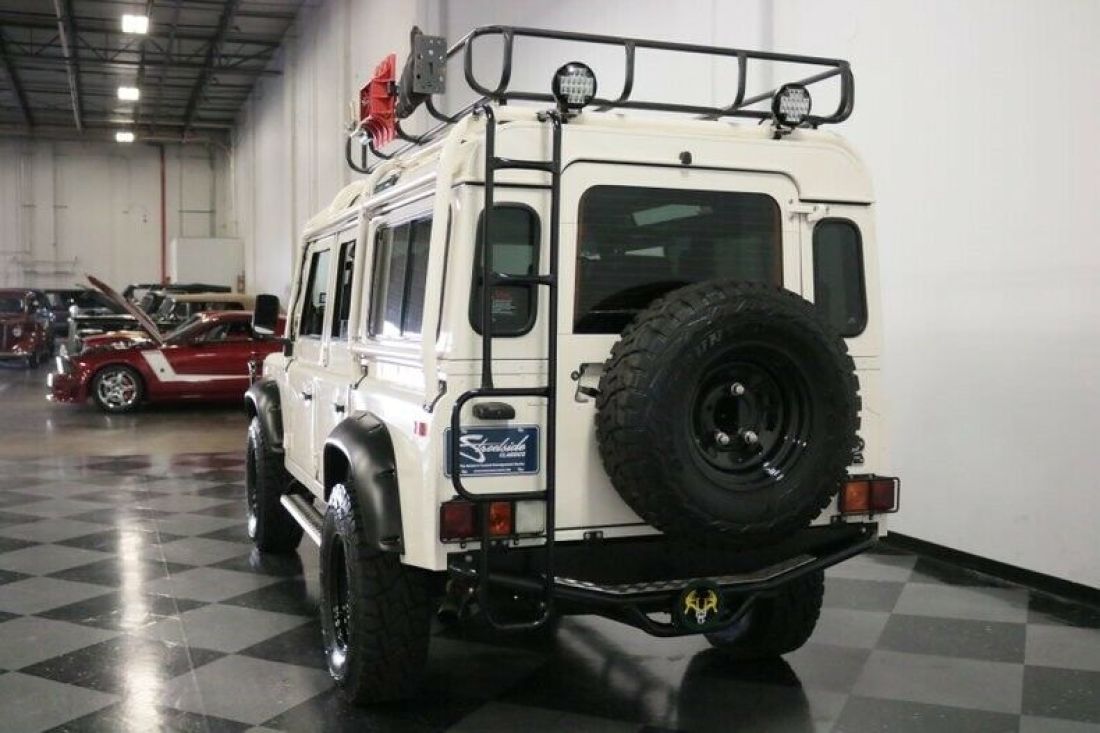 1993 Land Rover Defender 110 NAS - photo 11
