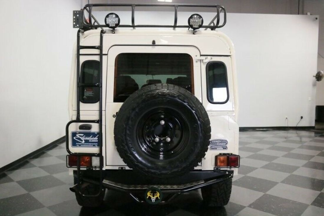 1993 Land Rover Defender 110 NAS - photo 12
