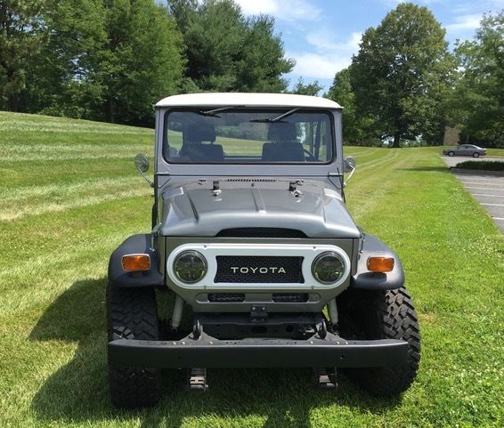 1973 Toyota Land Cruiser CUSTOM ONE-OF-A-KIND MEGA CRUISER FJ40 - photo 8
