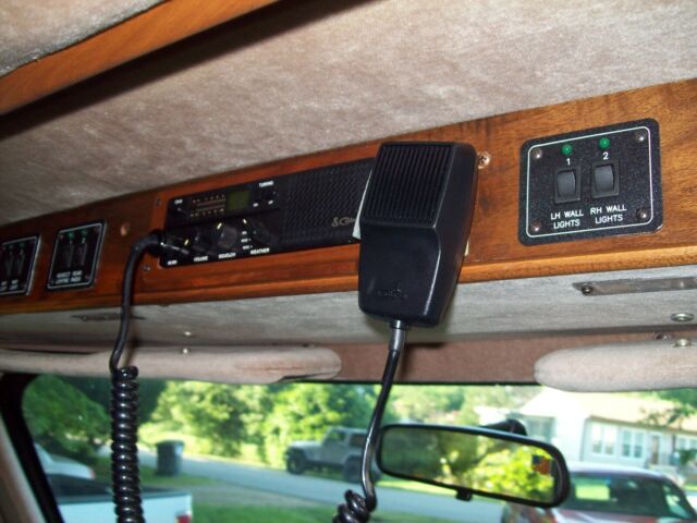 1993 Chevrolet G20 Van Explorer Limited - photo 7