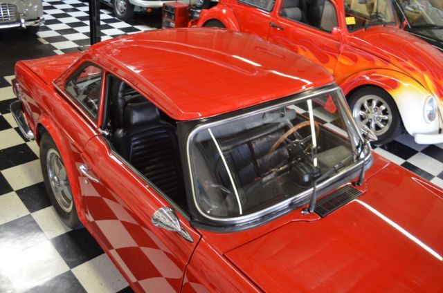 1976 Triumph TR-6 RESTORED & FACTORY HARDTOP! - photo 3