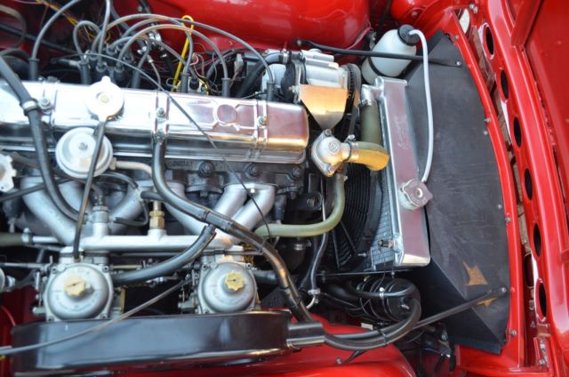 1976 Triumph TR-6 RESTORED & FACTORY HARDTOP! - photo 6